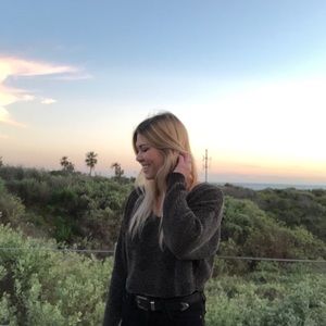 Meet your Posher, Kelly